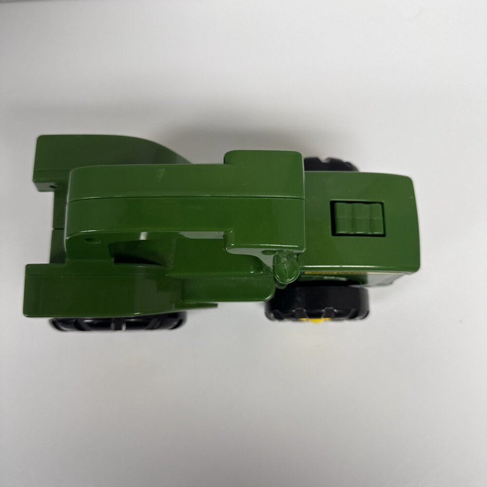John Deere Green Tractor Kids Toy Flashlight By Learning Curve Sound & Lights - Picture 3 of 6